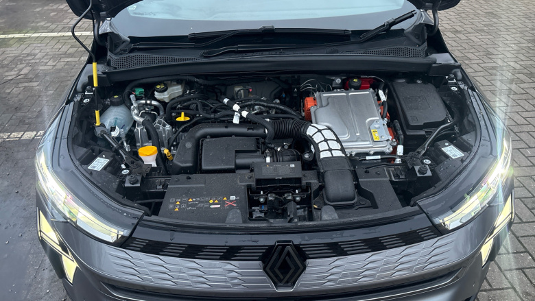 Renault Symbioz 1.8 E-Tech FHEV 160 Techno Esprit Alpine 5dr Auto Hybrid Estate